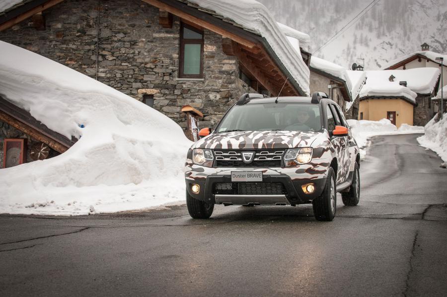  Dacia Duster Brave 2014 года  (IT) (фото 33 из 42)